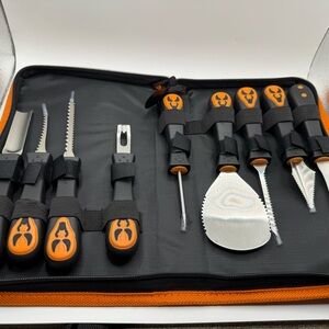 Tavolozza Pumpkin Carving Kit with Black and Orange Case